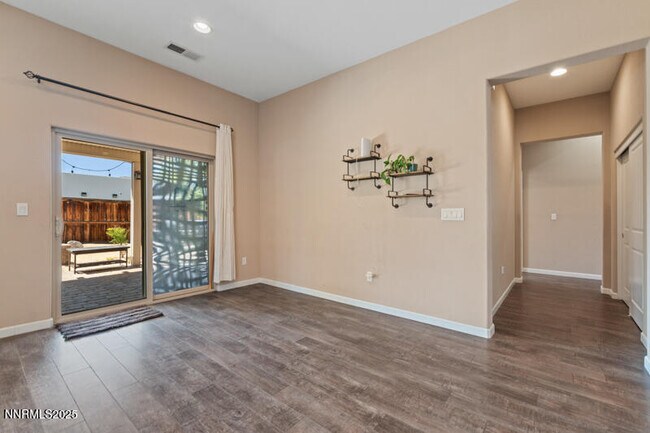 Building Photo - 1285 Ambonnay Lane