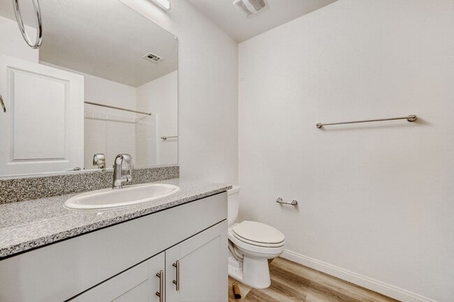 Building Photo - Stylish 3-Bed Modern Home Near St. Rose Pkwy + WiFi Included