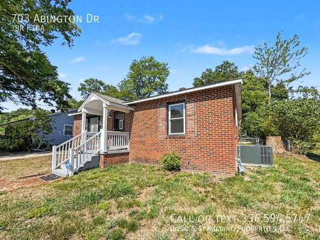 Building Photo - 703 Abington Dr