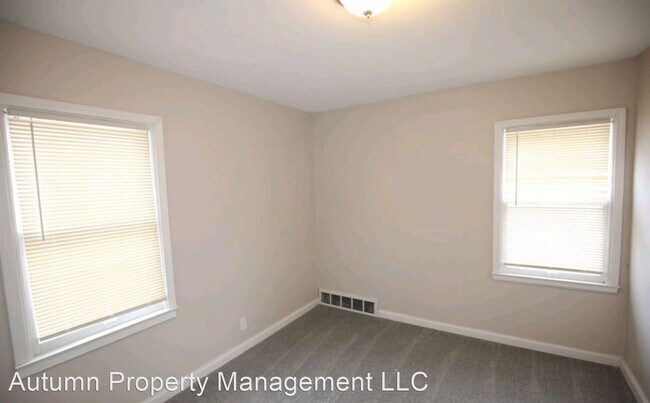 Building Photo - 3 br, 1 bath House - 1109 Shadowlawn Street