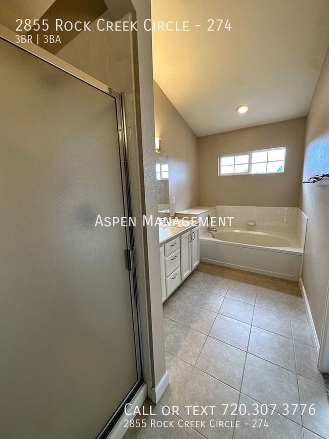 Building Photo - 2855 Rock Creek Cir