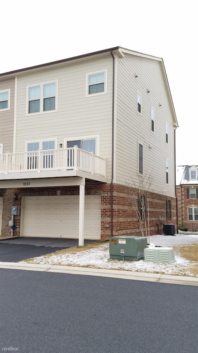 Building Photo - 9123 Landon House Ln
