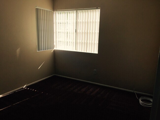 Building Photo - !! WOWWWW INCREDIBLE HOUSE FOR RENT IN BEA...