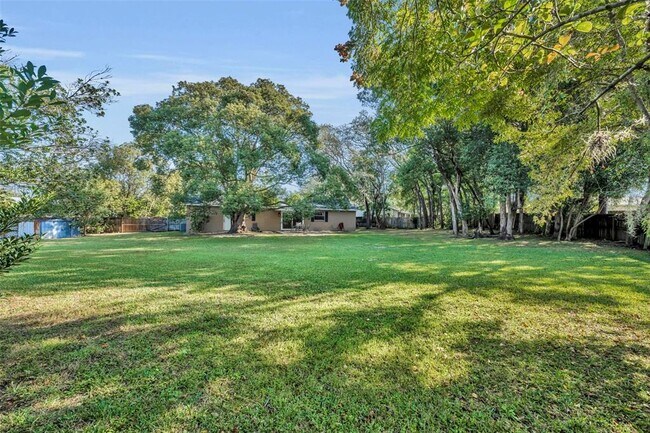 Building Photo - 110 Bilsdale Ct