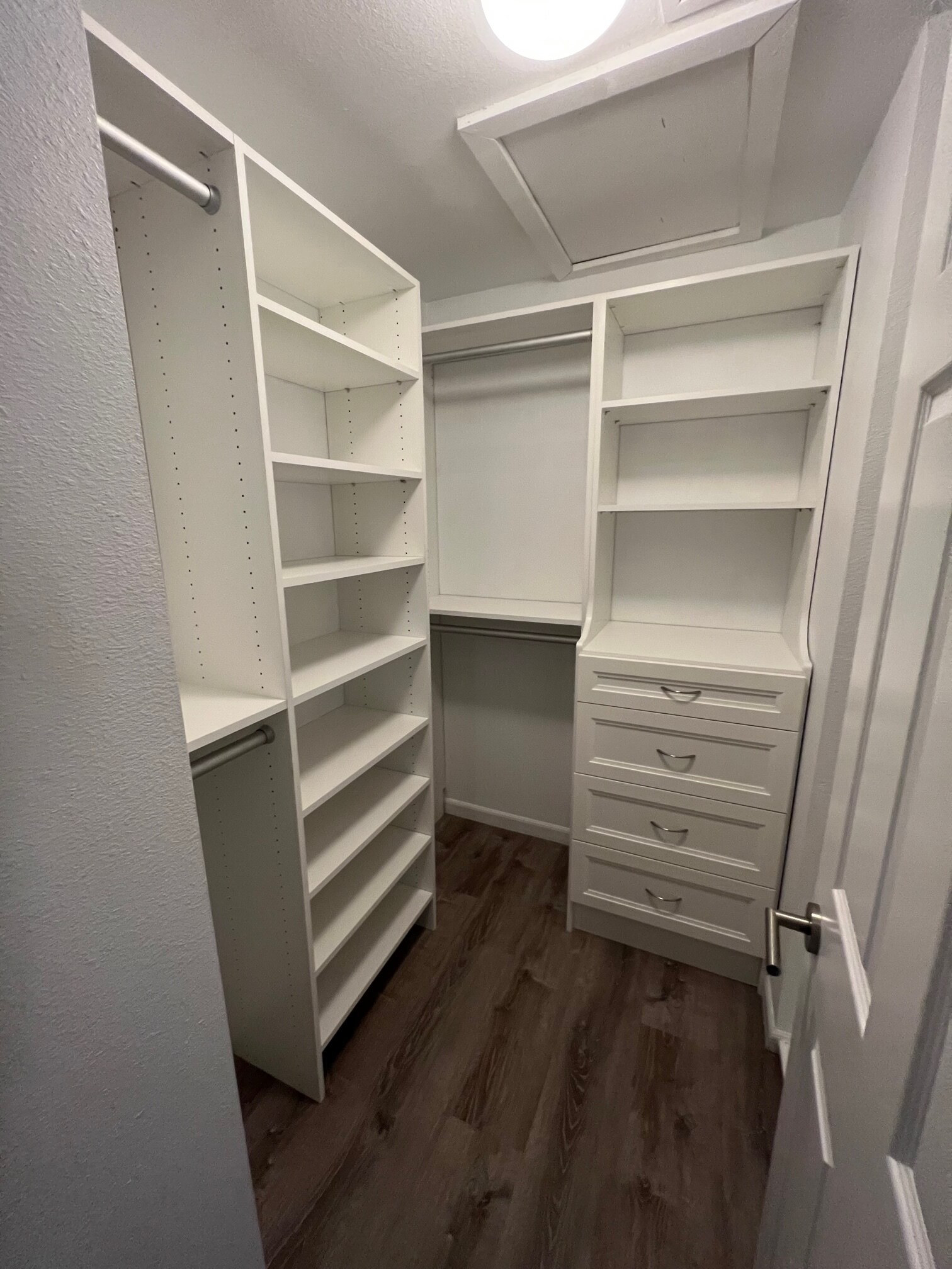 Building Photo - 7835 E Glenrosa Ave