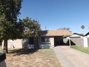 Building Photo - 3 Bedroom Phx. Home