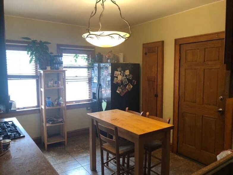 Building Photo - 3451 N Booth St