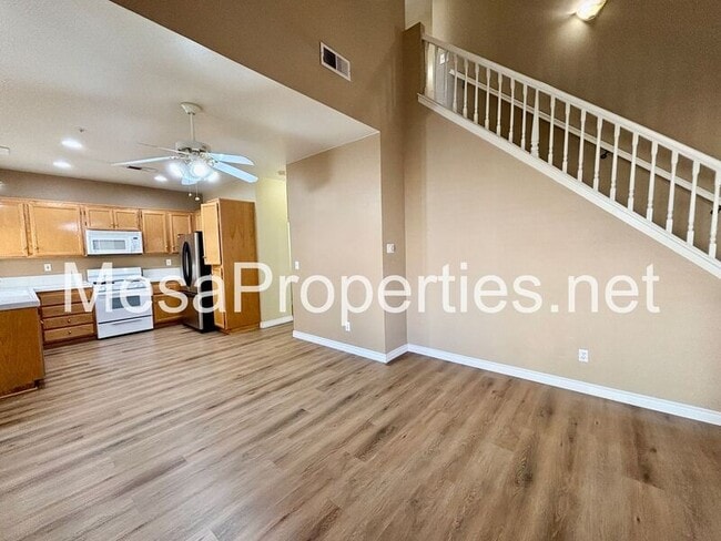 Building Photo - 16260 Windcrest Dr