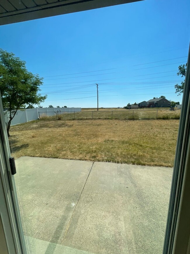 Building Photo - Single Family Heights Rental