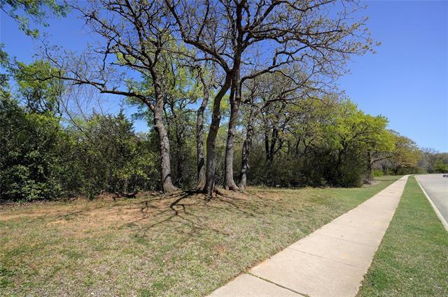 Building Photo - 1703 Creekpoint Dr