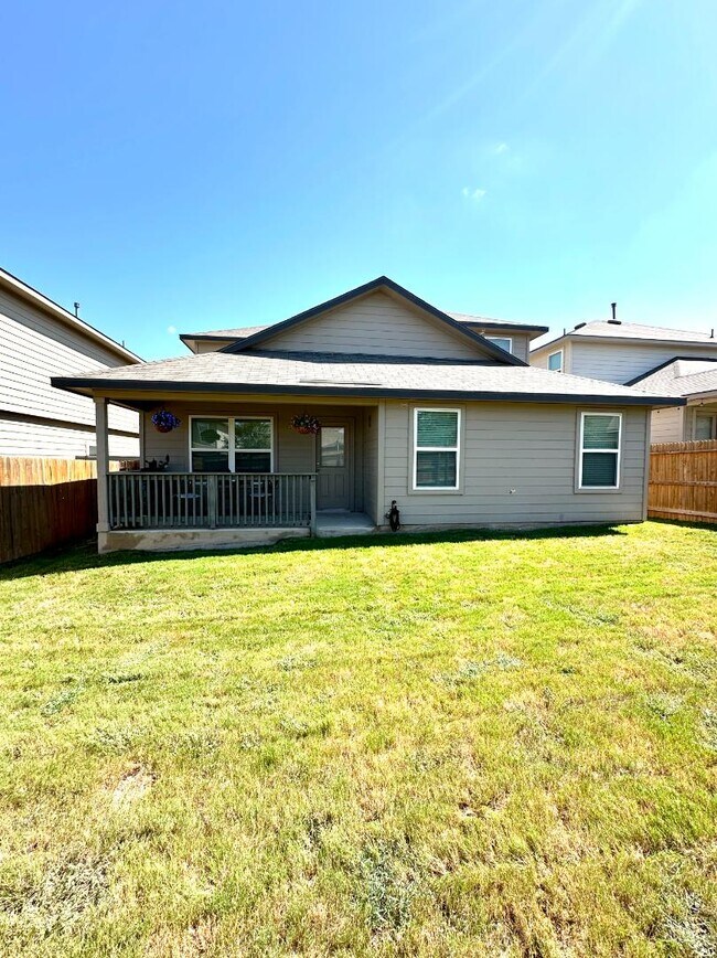 Building Photo - 14218 Minette Loop