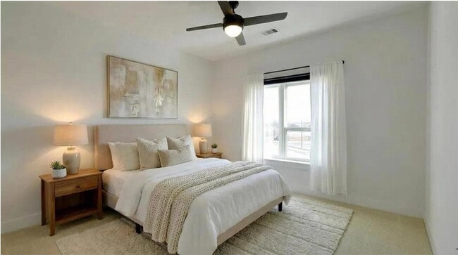 Building Photo - 2220 Webberville Rd