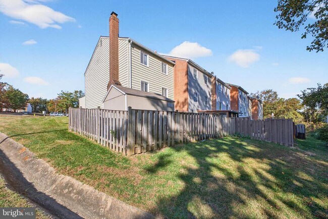 Building Photo - 12462 Skipper Cir