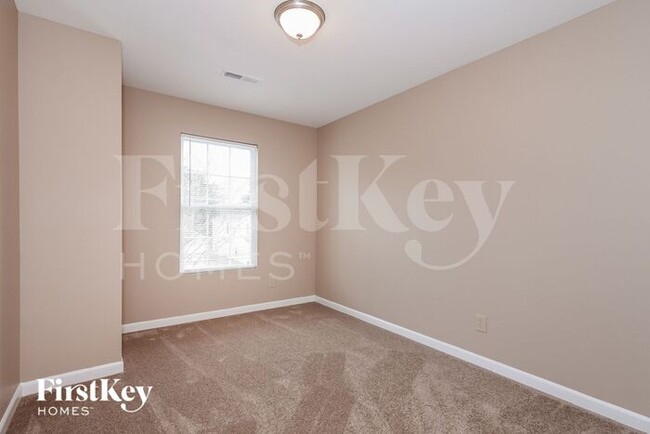 Building Photo - 6716 Ridge Ln Rd