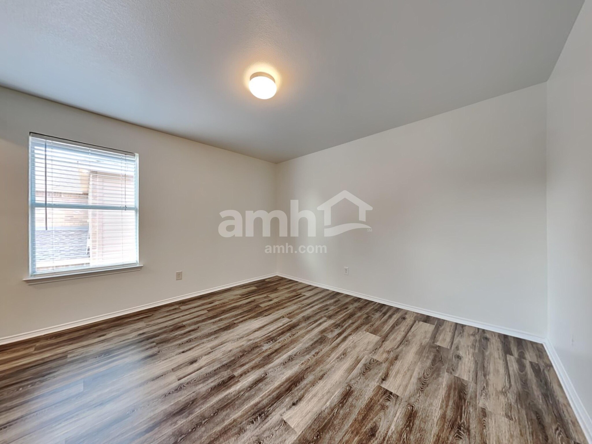 Building Photo - 9036 Yellow Cedar Trl