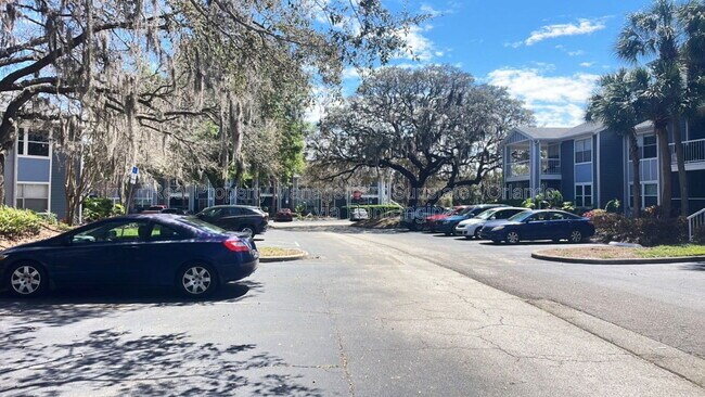 Building Photo - 714 Sugar Bay Way