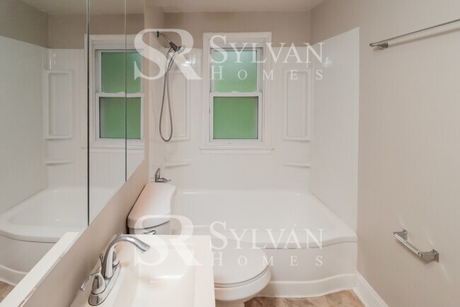 Building Photo - The Lifestyle You Deserve.