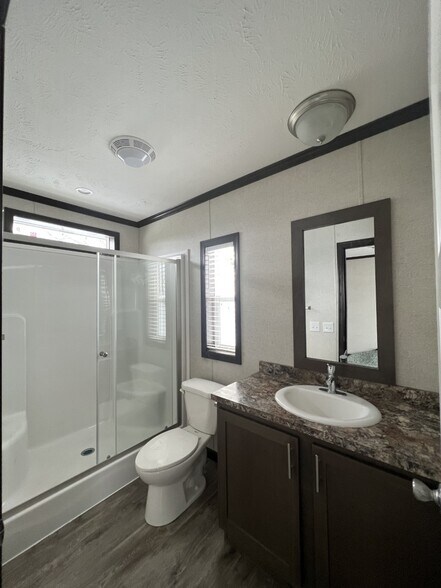 Building Photo - 333 E Lakewood Blvd