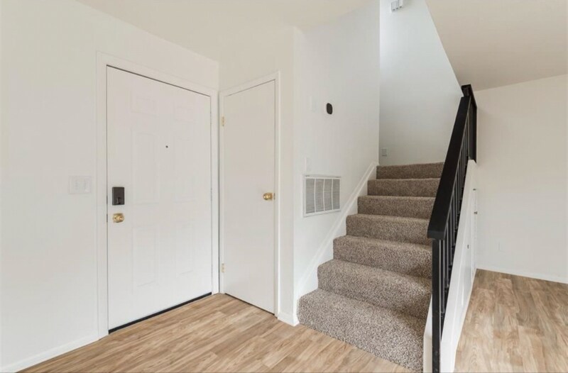 Building Photo - 2827 Indian Creek Blvd