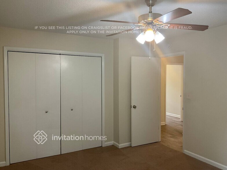 Building Photo - 1213 Realm Ln