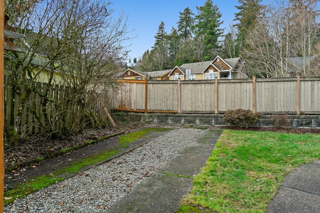 Building Photo - 4521 186th Ave SE