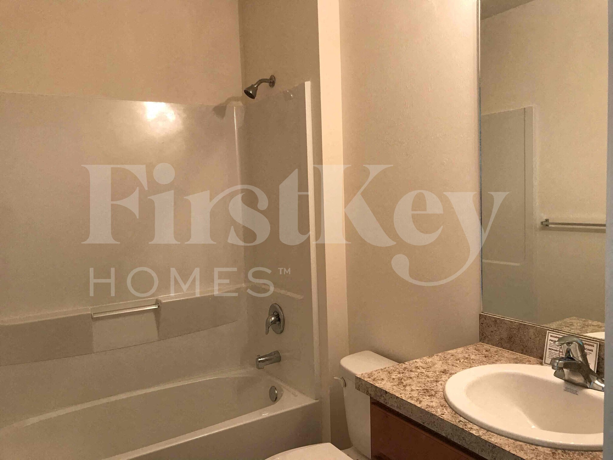 Building Photo - 629 SW 25th Terrace