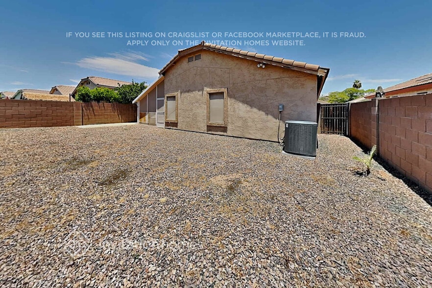 Building Photo - 13383 W Watson Ln