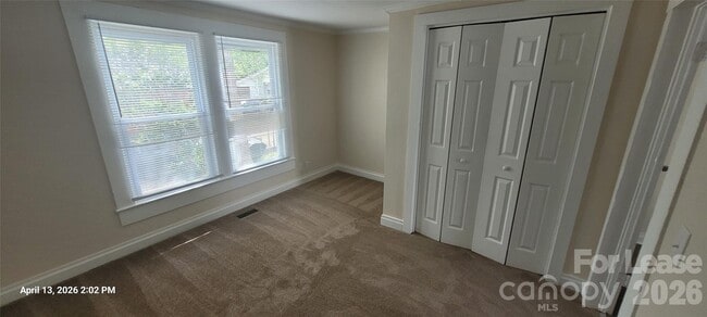 Building Photo - 804 Klondale Ave