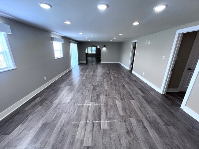 Building Photo - 2584 Black Jack Rd