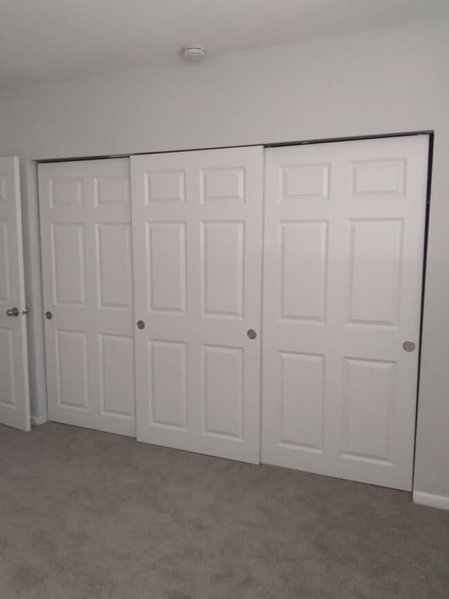 Interior Photo - Creswood Apartments