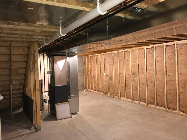 1/2 unfinished basement. - 109 Scenic Dr