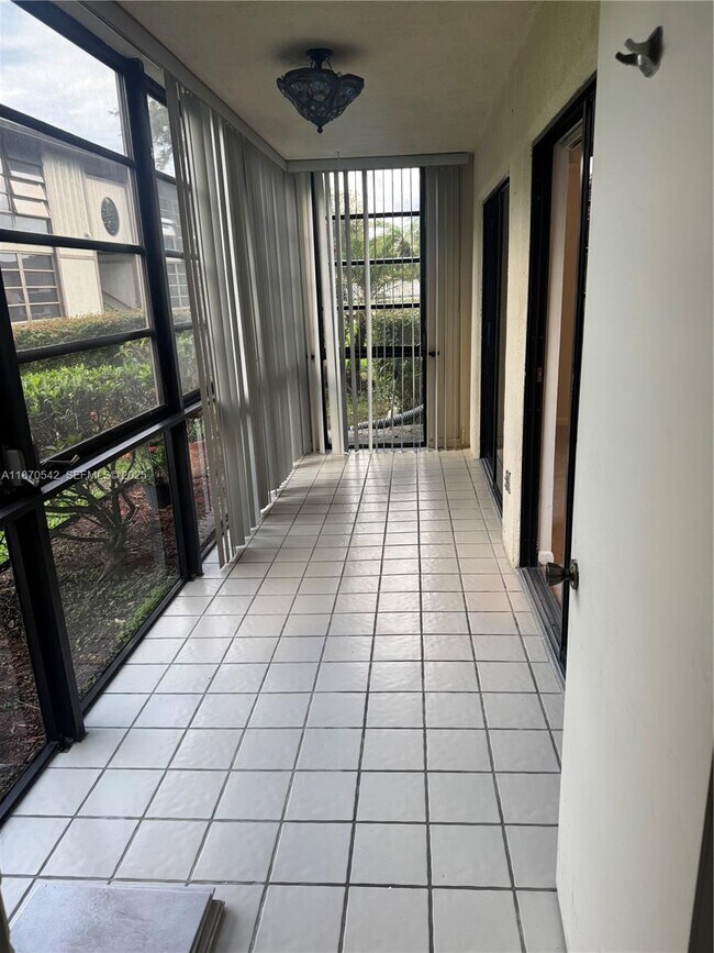 Building Photo - 9620 W McNab Rd