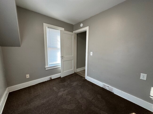 Building Photo - 1803 Portage St