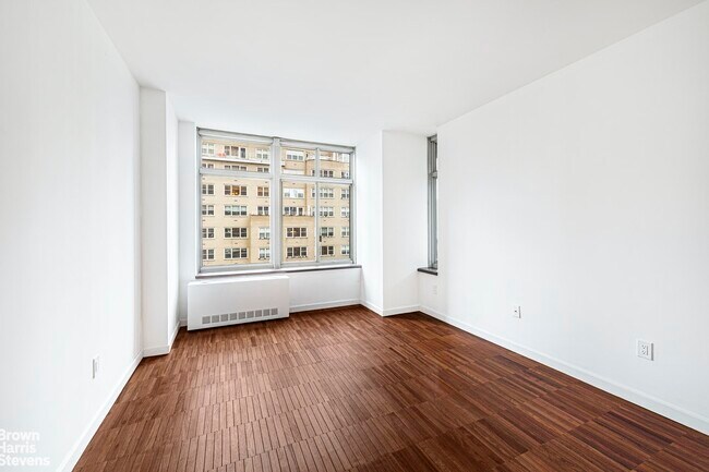 Building Photo - 188 E 64th St