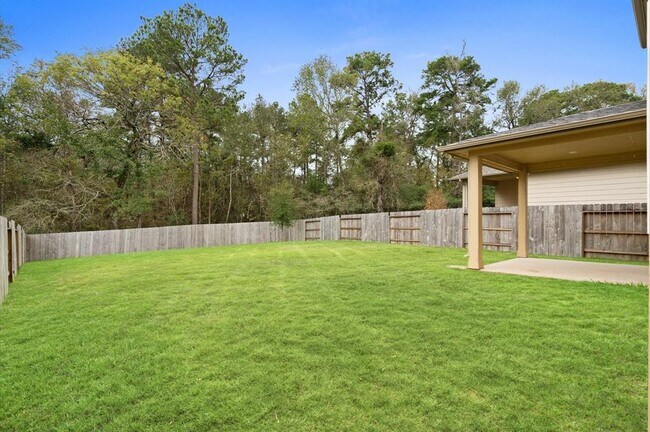 Building Photo - 7051 Silverleaf Oak St