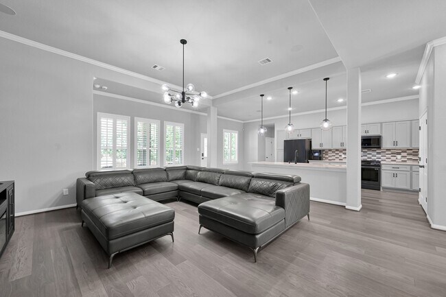 Building Photo - 18207 Samie Nell Ct