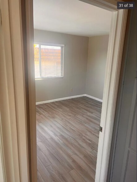 Building Photo - 10235 Madrid Way