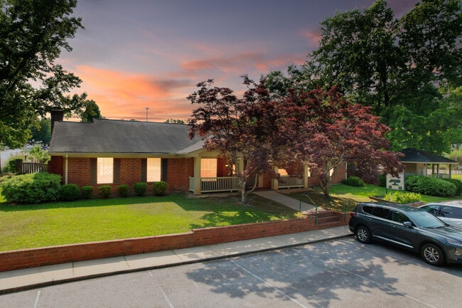 Building Photo - Alera West