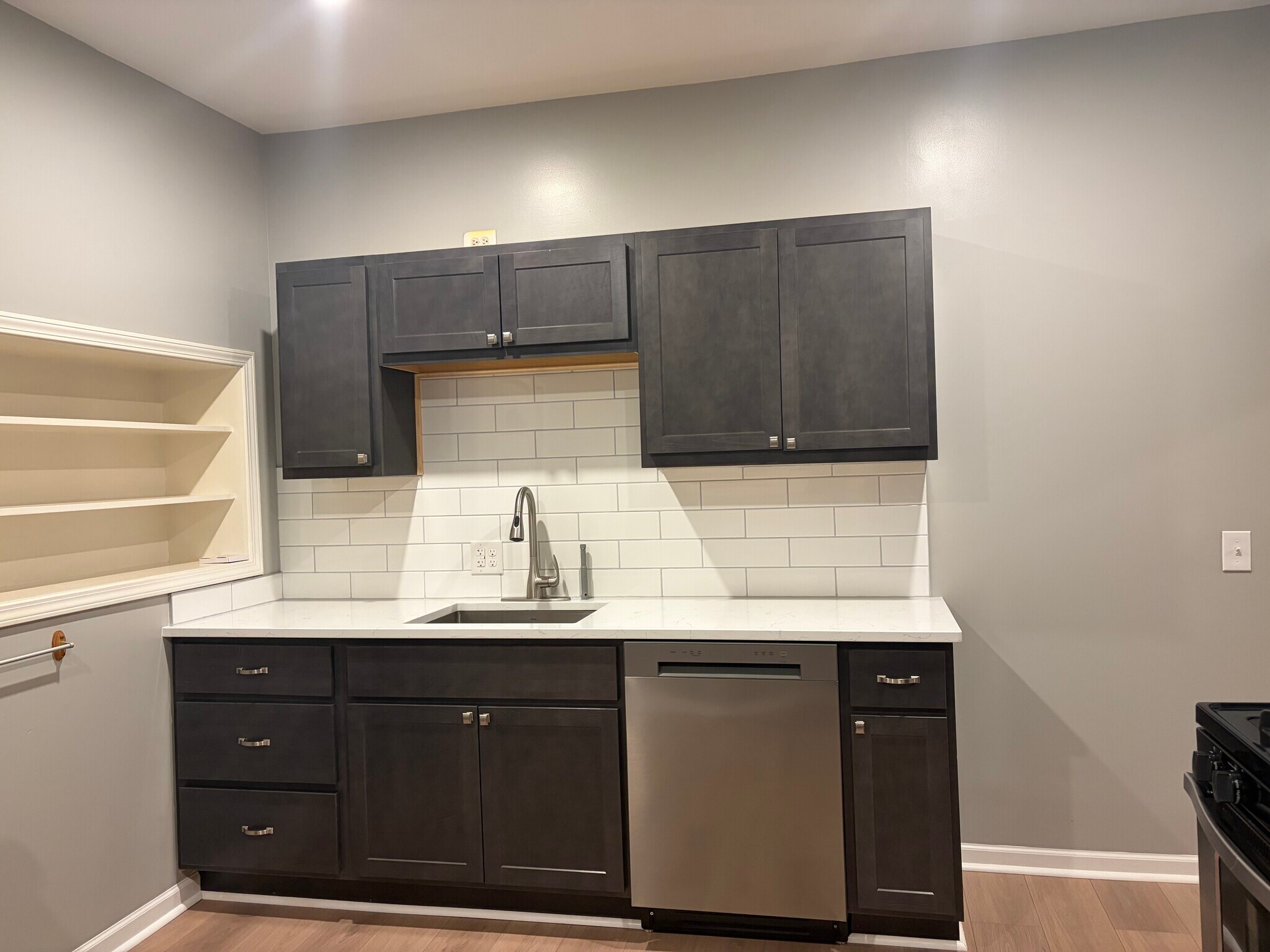 Building Photo - 1429 Quarry Ave NW