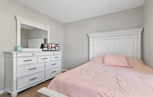 Building Photo - 2112 Cypress Bay Blvd