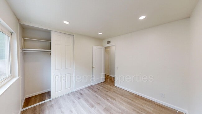 Building Photo - Amazing 3 Bedroom Home in Mission Viejo!