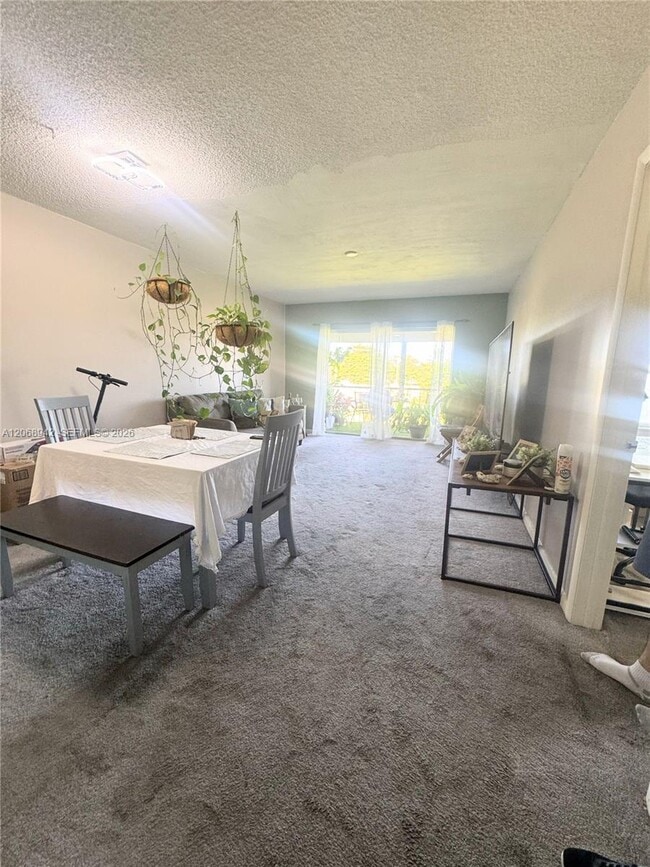Building Photo - 6550 Royal Palm Blvd