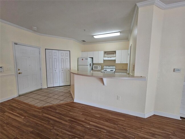 Building Photo - 3621 Conroy Rd