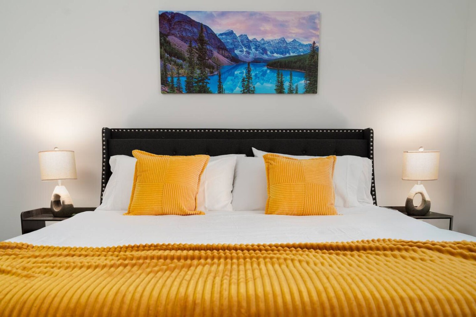 Building Photo - 5842 Leisure Ln