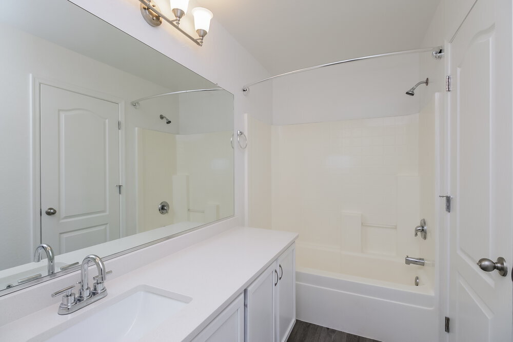 Building Photo - 2732 S Arroyo Ln