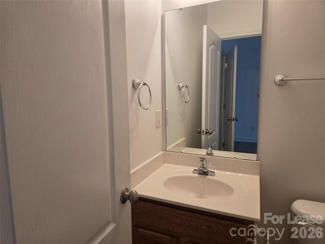 Building Photo - 109 Chawton Ln
