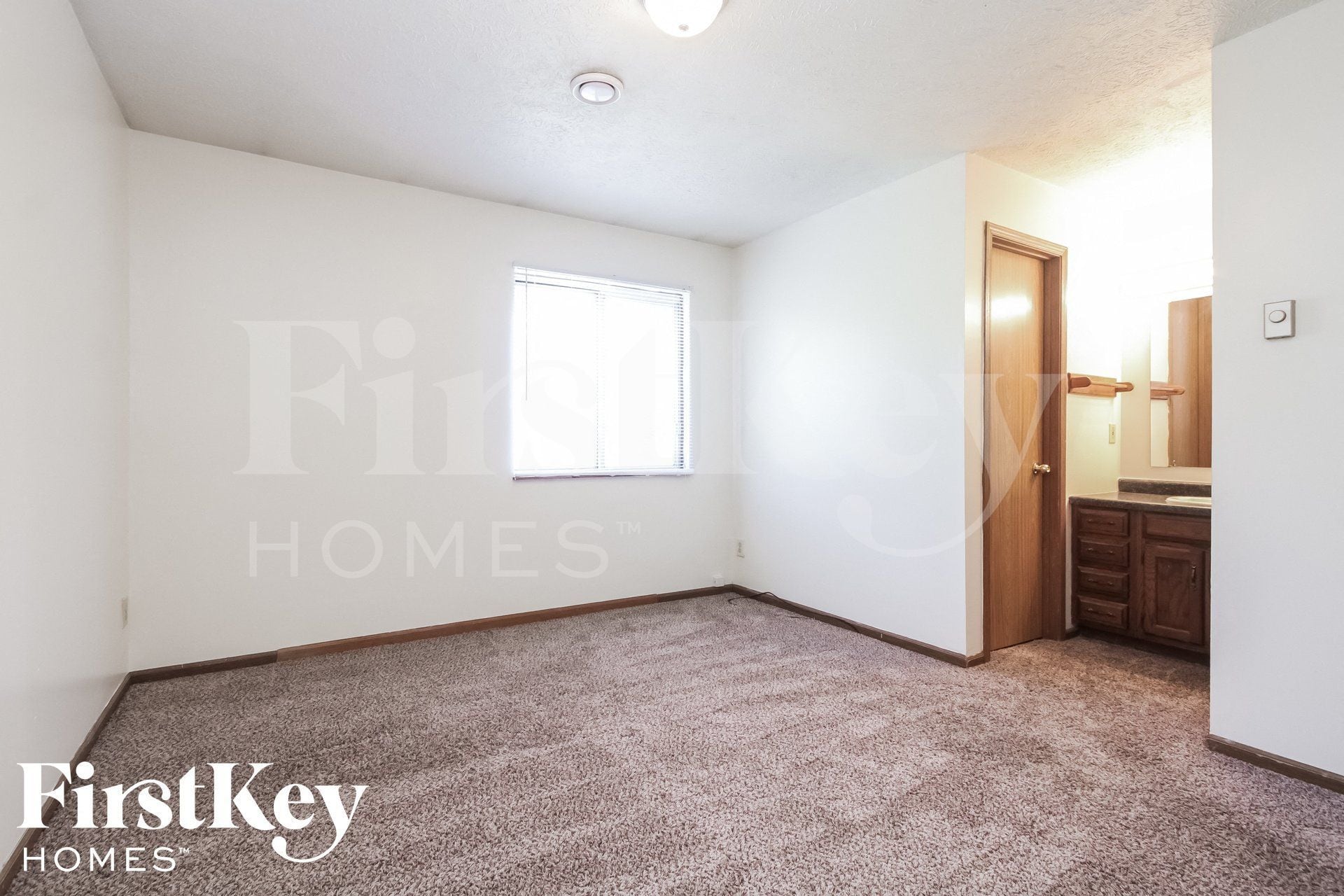 Building Photo - 8611 Gandy Ct