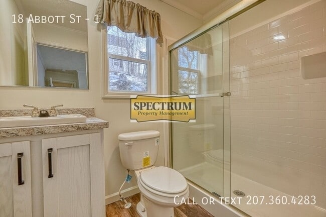 Building Photo - 18 Abbott St