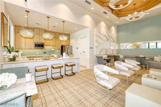 Building Photo - 12794 Woodbury Dr