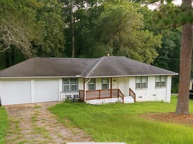 Building Photo - 365 Kemolay Rd SW